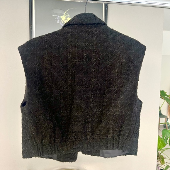 Zara tweed black cropped vest with gold buttons Sz S - Picture 2 of 11